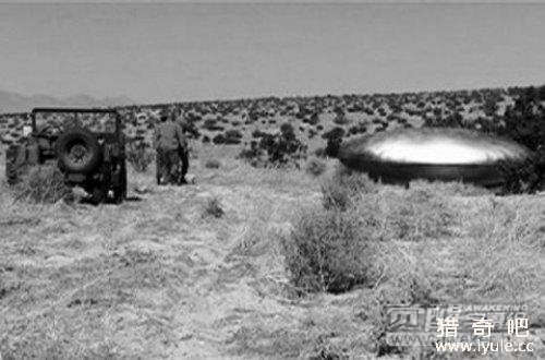 飞机撞击UFO