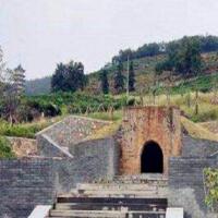 南京地下首度发现唐代官墓群，可谓千年风水宝地