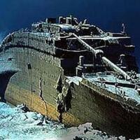 泰坦尼克号沉船之谜，船的韧性不够！